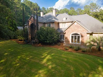 595 Grey Rock Dr
