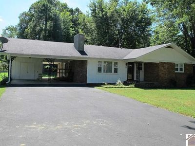 Property at 105 Park Ave, Eddyville, KY