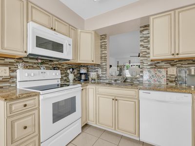 7301 Amberly Lane #109