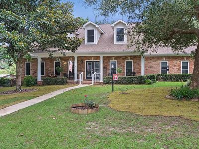 415 Sara Oaks Dr
