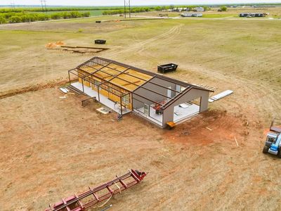 2097 Private Road 4282
