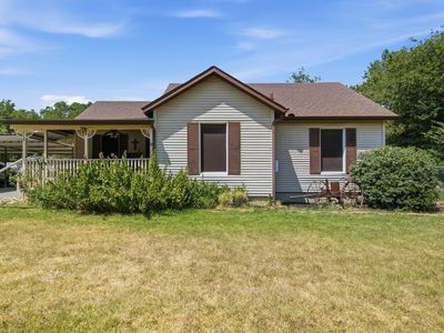 Property at 112 Sandra Dr, Azle, TX