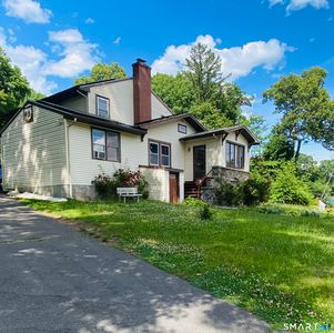 152 Delaware Avenue