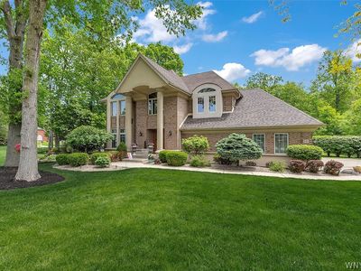 330 Deerwood Ln