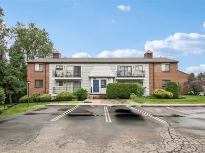 26 Great Wood Ct APT 1