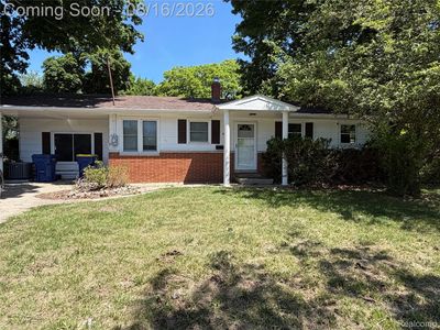 416 W Corunna Ave