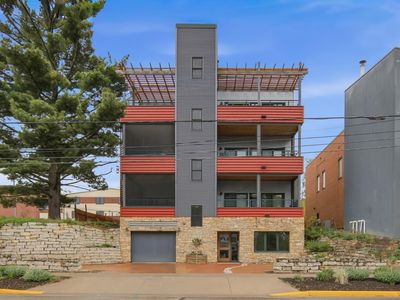 720 1st St #1N