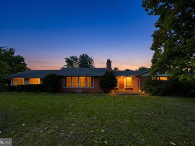 4 Sherwood Dr