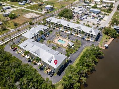 311 Copeland Ave S #202