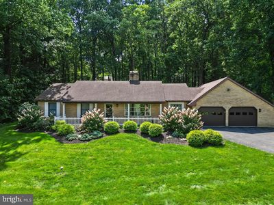 112 Sunnyfield Dr