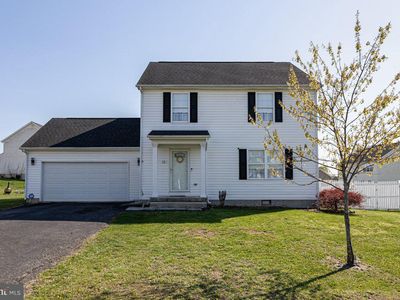 32 Huttons Vireo Dr