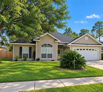 2135 Spring Grv E