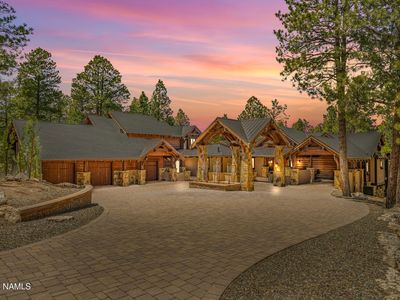 2398 E Del Rae Dr