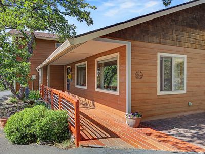 Property at 5366 Pioneer Rd, Medford, OR