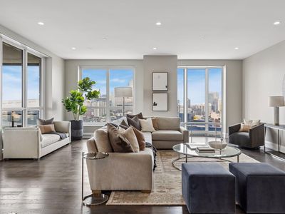 1111 W River Pkwy #21B