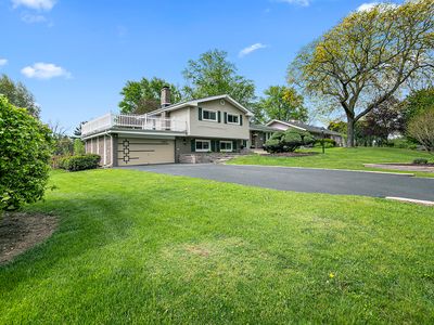 765 W Bayer Dr