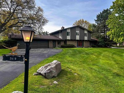 Property at 2610 Pewanaga Pl, Flint, MI