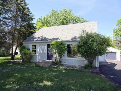 1051 Burke Ave W