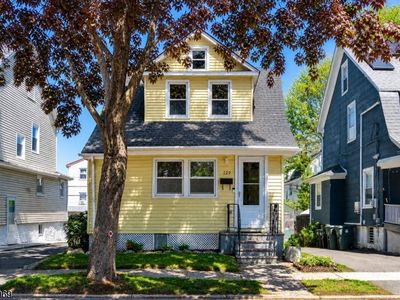 229 Lindsley Ave
