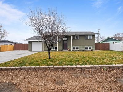 321 S Sheppard Street