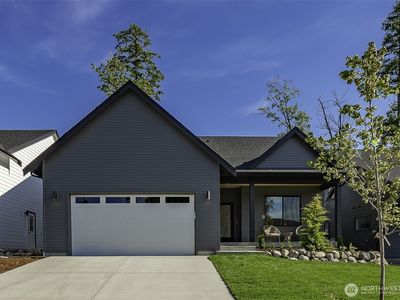 3005 Cedar View Way