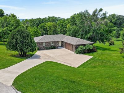 1485 S Willow Dr