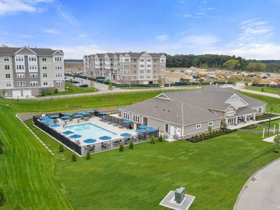 5 Peters Farm Way #404