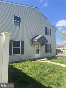 58 Villanova Ct