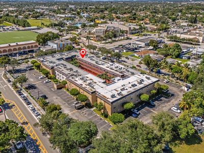 4655 Palm Ave APT 204