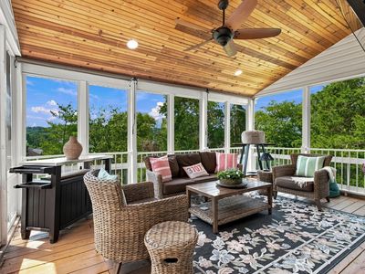 130 Cedar Ridge Ln