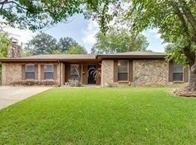 7820 Kermit Ave