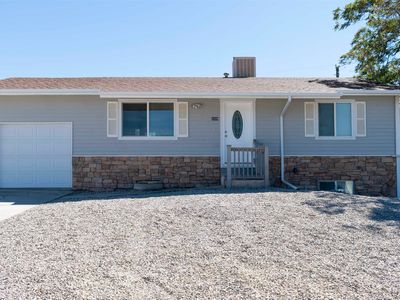 3209 W White Cir