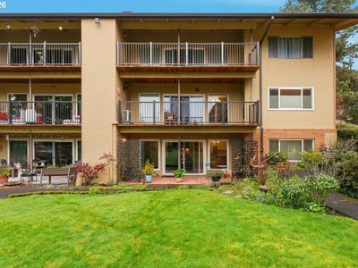 1400 SE Lava Dr Building A-3