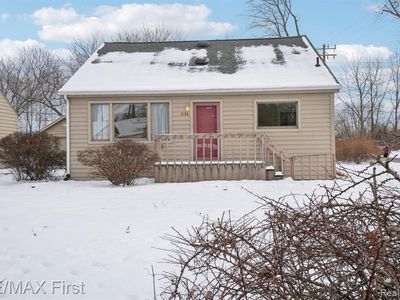 Property at 2155 Avondale St, Sylvan Lake, MI