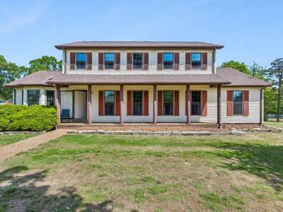 749 Walnut Ridge Dr
