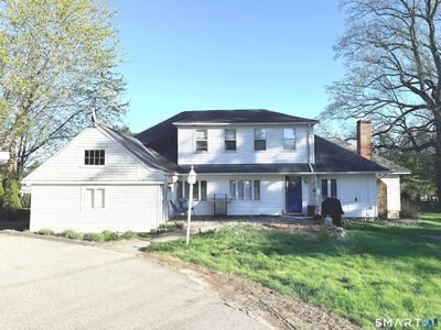 9 Ellen Lane