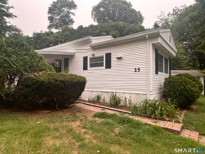 25 Whitewood Road
