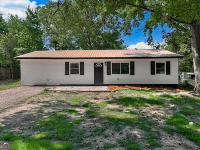 1704 Susan Cir