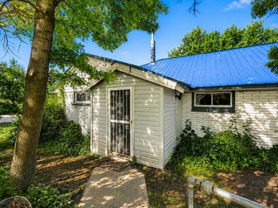 7455 N Capitol Hill Rd