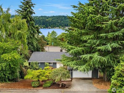 5761 110th Ave SE