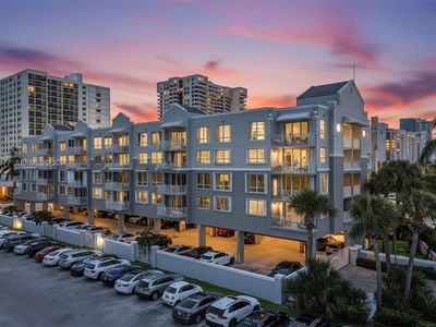 2642 Collins Ave APT 306