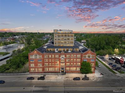 6533 E Jefferson 139 Ave #413W