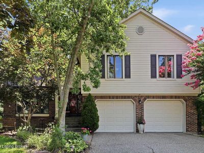 10504 Larkhall Ct