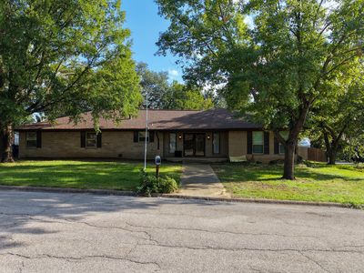 1602 Idlewood Dr