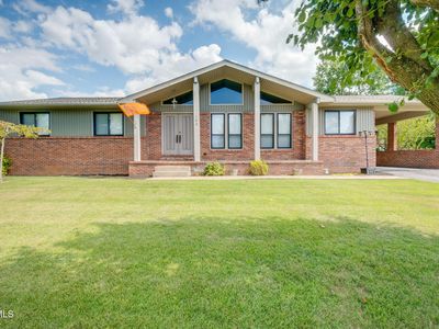 103 Mesa Dr