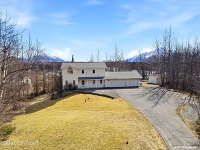 4015 N Hazelwood Cir