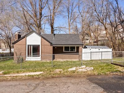 1100 E Sullivan Rd S