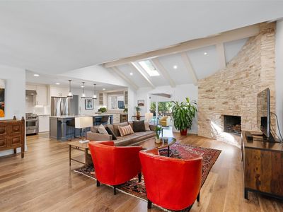 4505 Mountain Path Dr