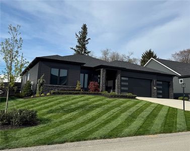 1007 Honey Locust Dr