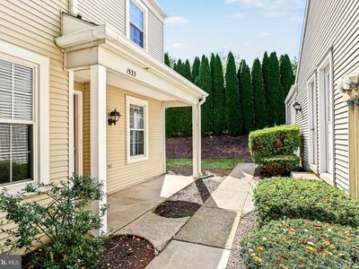 1533 Cambridge Ct